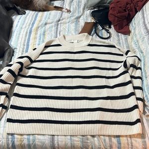 H&M sweater